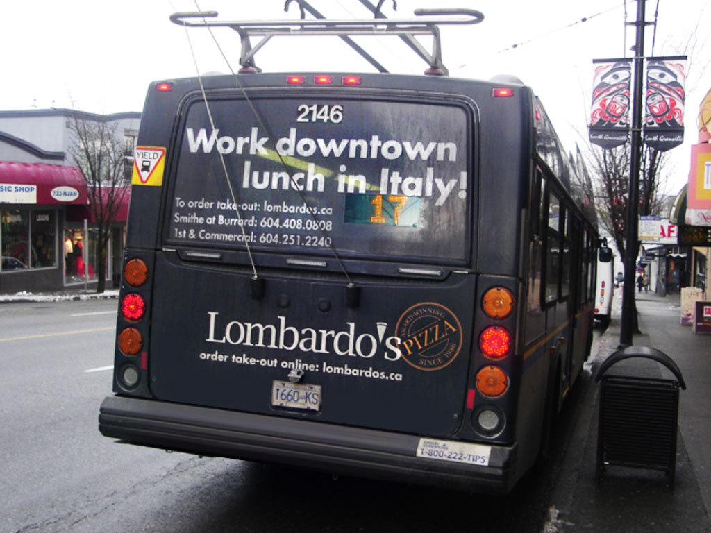 bus back ad for Lombardo's Pizzeria & Ristorante